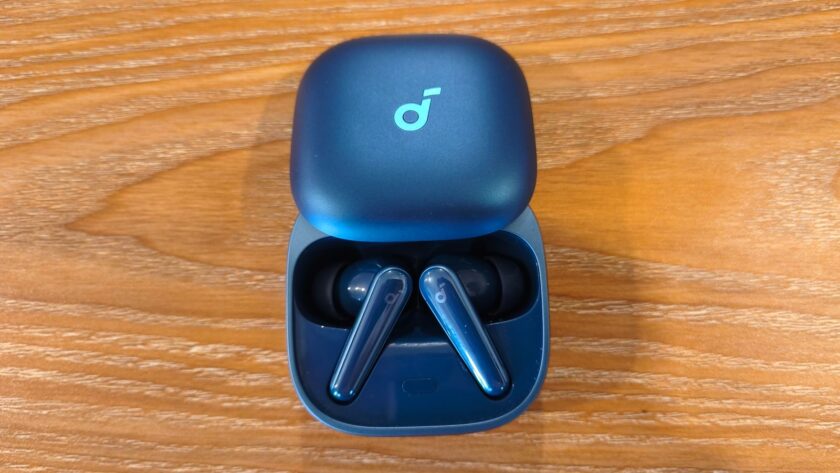 האוזניות Anker Soundcore Liberty 5. צילום: ג׳ירפה