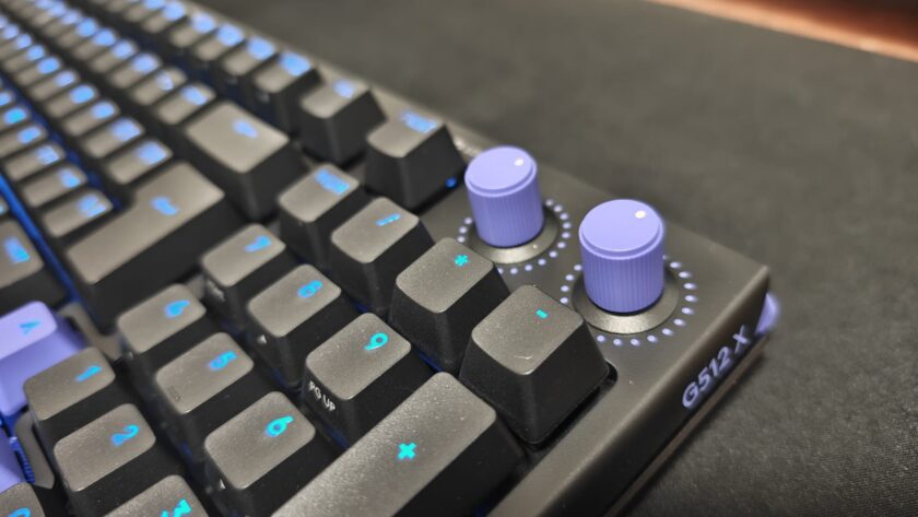 המקלדת Logitech G512 X 98. צילום: ג׳ירפה