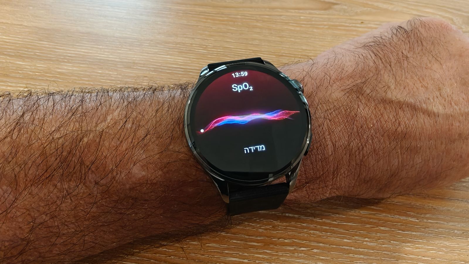 השעון Xiaomi Watch 5. צילום: ג׳ירפה